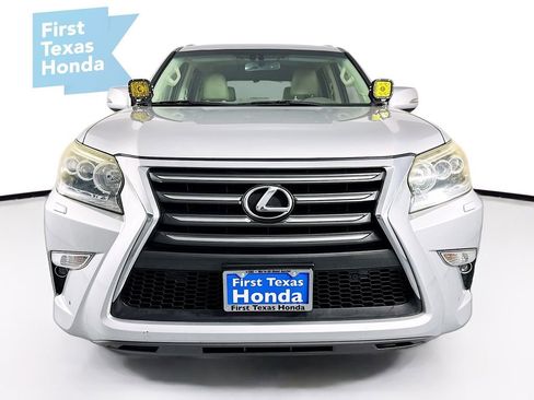 Used 2015 Lexus GX 460 Luxury image 2