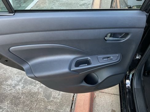 New 2025 Nissan Versa SV w/ Trunk Package image 16