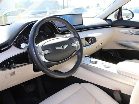 Used 2023 Genesis GV70 2.5T w/ Select Package image 12