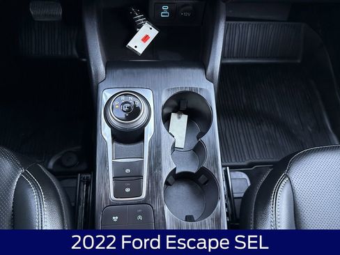 Used 2022 Ford Escape SEL image 25