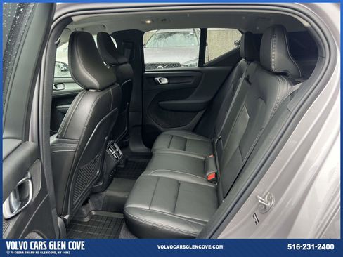 Certified 2026 Volvo XC40 B5 Plus w/ Protection Package Premier AWD/4WD image 9