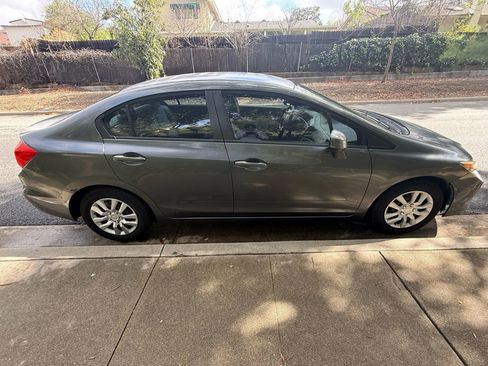 Used 2012 Honda Civic LX image 8