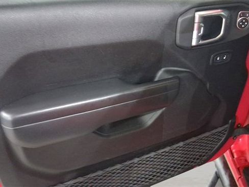 Used 2021 Jeep Gladiator Sport image 23