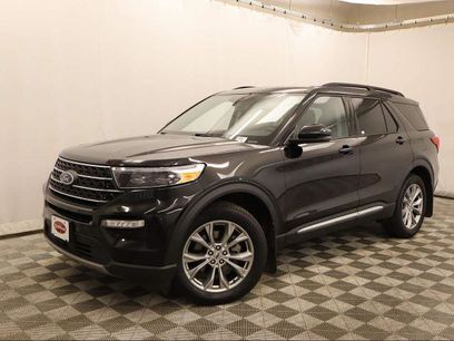 Certified 2023 Ford Explorer XLT w/ Equipment Group 202A