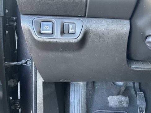 Certified 2019 GMC Acadia Denali image 18