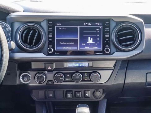 Used 2023 Toyota Tacoma TRD Off-Road image 12