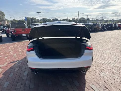 Used 2024 BMW 430i Convertible w/ Premium Package RWD image 29