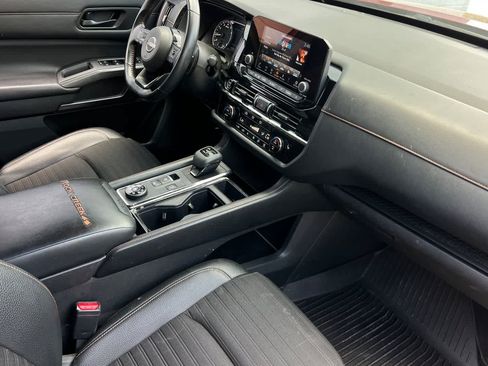 Used 2023 Nissan Pathfinder Rock Creek AWD/4WD image 18