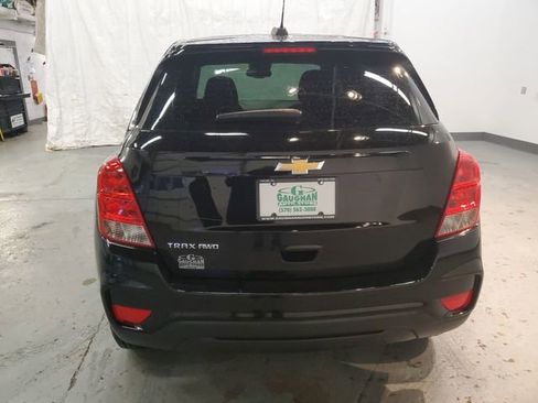 Used 2019 Chevrolet Trax LS AWD/4WD image 5