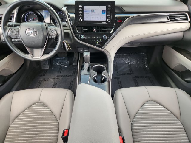 Used 2023 Toyota Camry SE FWD image 19