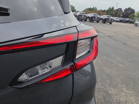 Certified 2024 Subaru Crosstrek 2.0i Premium AWD/4WD image 10