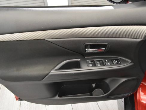 Used 2016 Mitsubishi Outlander ES image 13
