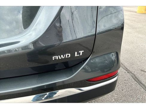 Used 2020 Chevrolet Equinox LT image 23