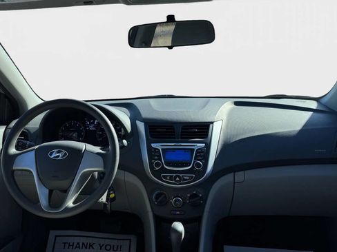 Used 2013 Hyundai Accent GLS image 18