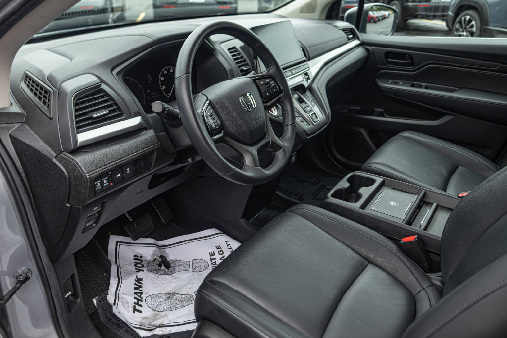 Used 2025 Honda Odyssey EX-L image 14