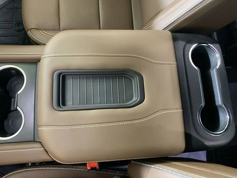 Used 2024 Chevrolet Suburban High Country w/ Max Trailering Package image 43