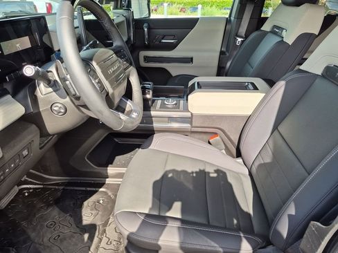 Used 2026 GMC Hummer EV SUV AWD/4WD image 12