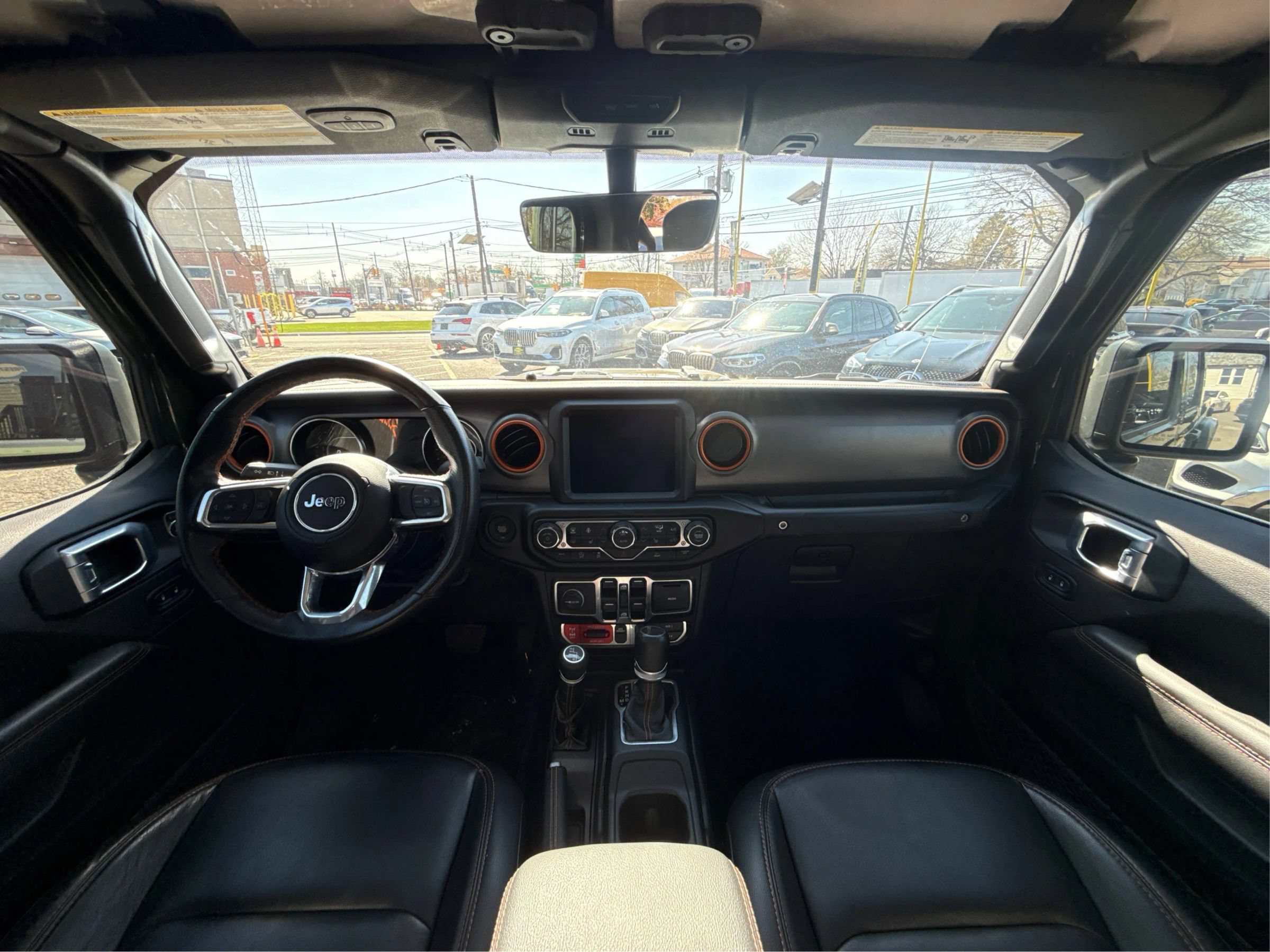 Used 2022 Jeep Gladiator Mojave w/ Cold Weather Group AWD/4WD image 29