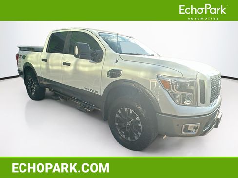 Used 2017 Nissan Titan PRO-4X w/ Pro-4x Convenience Package AWD/4WD image 1