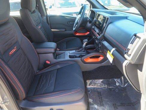 New 2026 Nissan Frontier Pro-X w/ Pro-X Convenience Package image 18