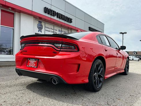 Used 2022 Dodge Charger R/T w/ Blacktop Package image 6