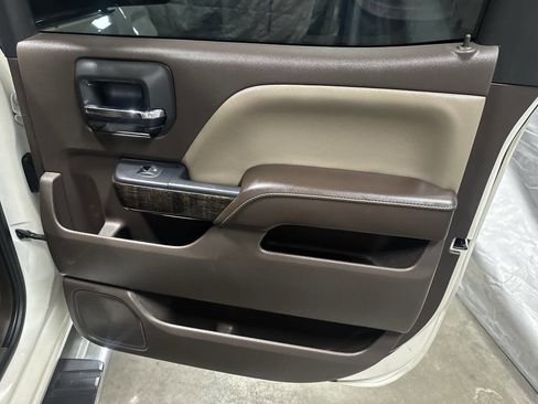 Used 2015 GMC Sierra 1500 Denali w/ Driver Alert Package AWD/4WD image 23