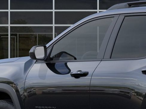 New 2027 GMC Terrain Elevation w/ Elevation Premium Package AWD/4WD image 12