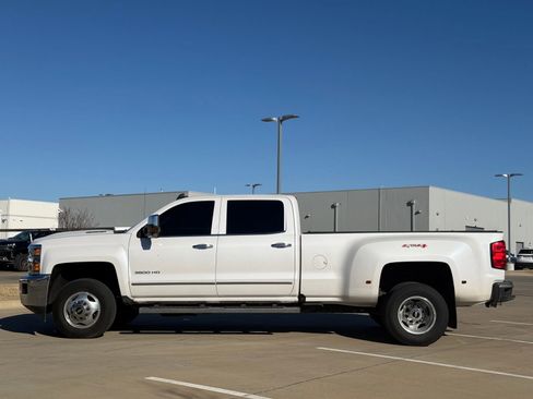 Used 2019 Chevrolet Silverado 3500 LTZ w/ Duramax Plus Package image 2