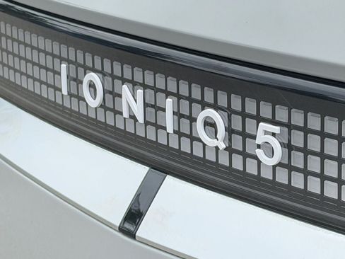 Used 2024 Hyundai Ioniq 5 Limited AWD/4WD image 34