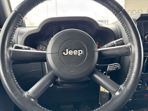Used 2009 Jeep Wrangler X image 16