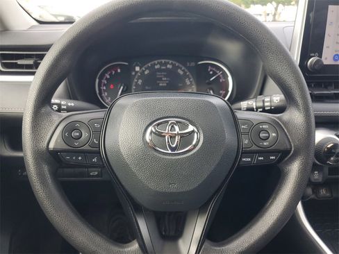 Certified 2023 Toyota RAV4 XLE image 21