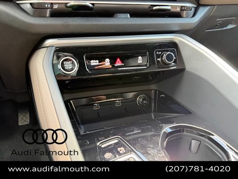 Used 2025 Audi Q5 Premium w/ Convenience Package AWD/4WD image 41