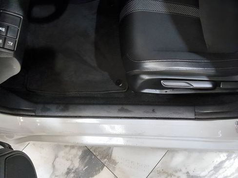 Used 2019 Honda Civic Sport image 12