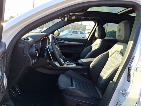 New 2025 Alfa Romeo Stelvio Tributo Italiano w/ Driving Assist Package image 9