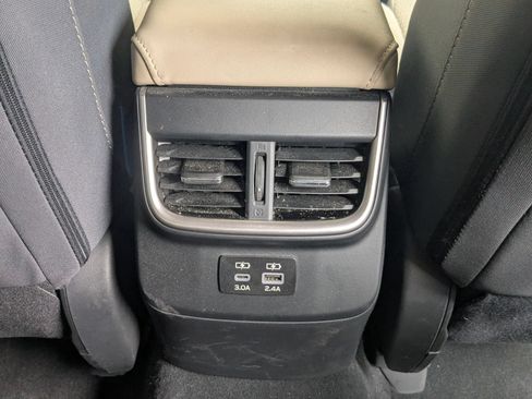 Certified 2024 Subaru Outback Premium AWD/4WD image 21