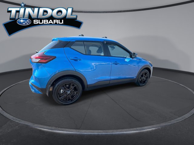 Used 2024 Nissan Kicks SV w/ Interior Electronics Package FWD image 9