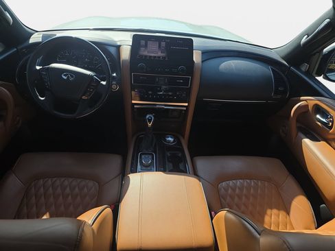 Certified 2024 INFINITI QX80 Sensory AWD/4WD image 9