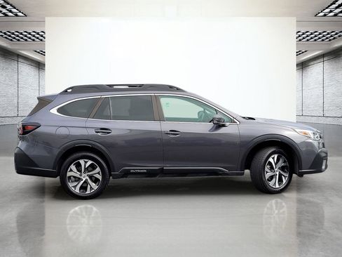 Used 2022 Subaru Outback Limited AWD/4WD image 6