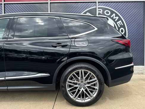 Used 2023 Acura MDX SH-AWD w/ Advance Package image 14