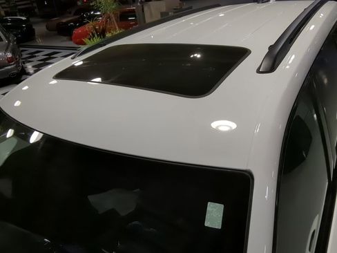 Used 2025 Jeep Grand Cherokee L Altitude image 18