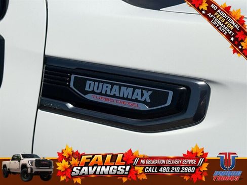 Used 2021 GMC Sierra 1500 AT4 w/ AT4 Value Package AWD/4WD image 8