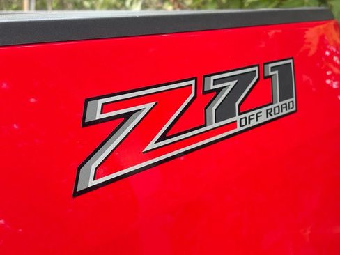 Used 2016 Chevrolet Colorado Z71 AWD/4WD image 8