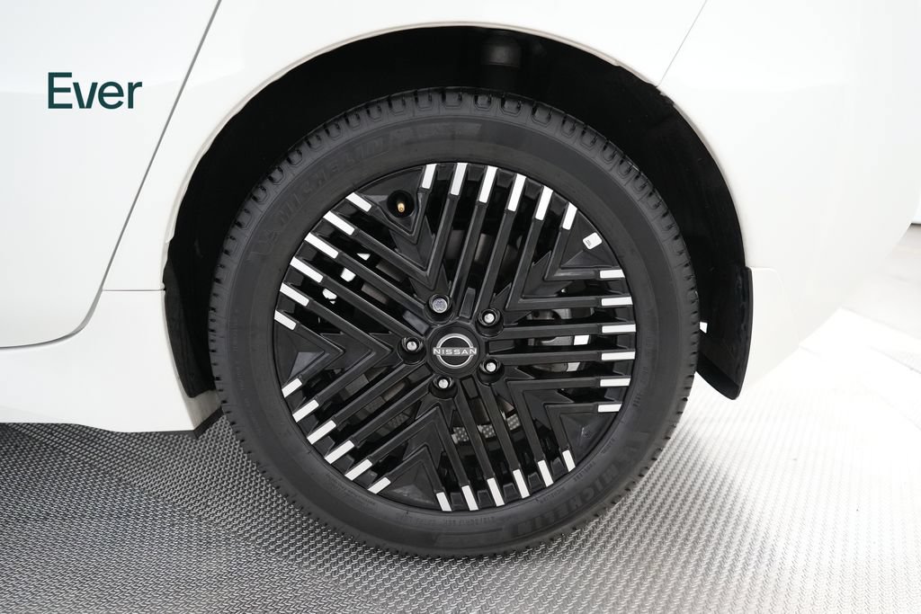 Used 2025 Nissan Leaf SV Plus FWD image 21