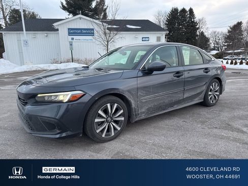 Used 2022 Honda Civic EX image 1