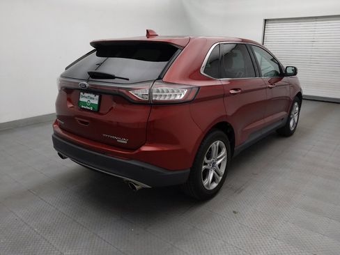 Used 2018 Ford Edge Titanium w/ Technology Package FWD image 9