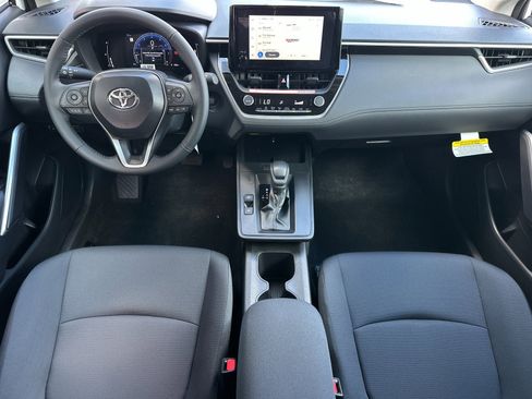 New 2026 Toyota Corolla Cross LE image 12