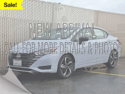 Certified 2025 Nissan Versa SR w/ Trunk Package