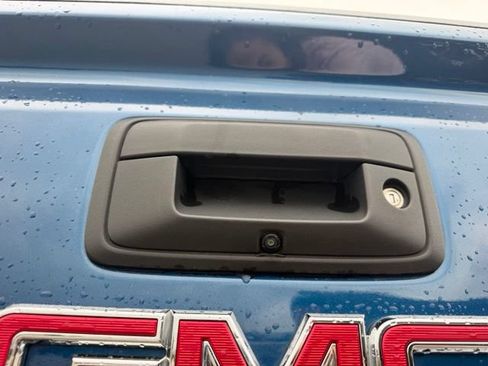 Used 2017 GMC Sierra 1500 SLT AWD/4WD image 8