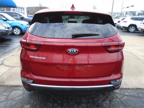 Used 2021 Kia Sportage LX w/ LX AWD Popular Package image 3