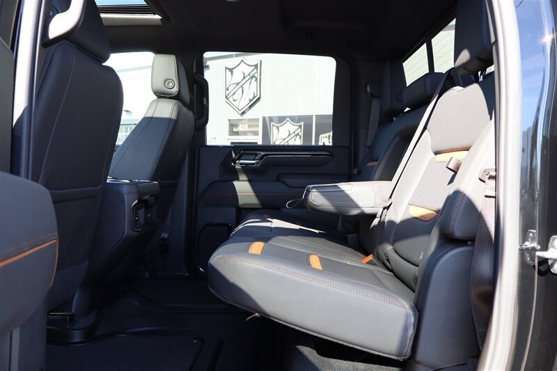 Used 2026 GMC Sierra 3500 AT4 w/ AT4 Premium Plus Package AWD/4WD image 24